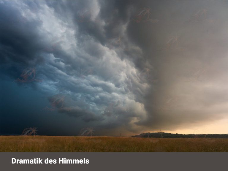 Gewitterwolken überLandschaft – dramatische Himmelsfotografie als Wandbild